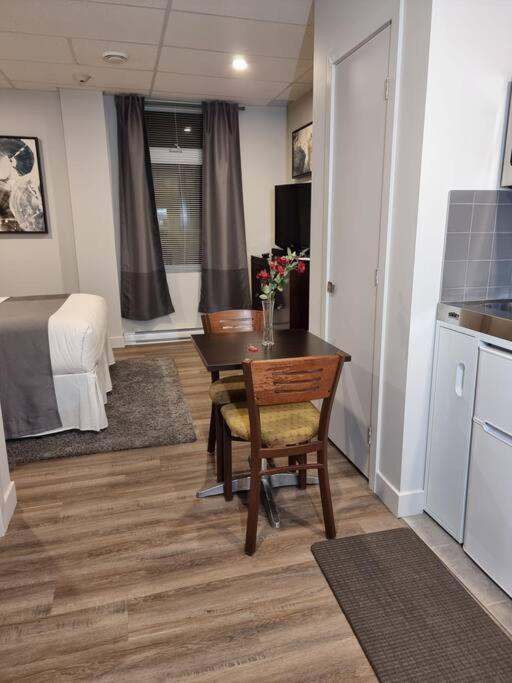 Cozy Sweet Studio #3. Ten Min To D.T Ottawa Gatineau Exterior foto